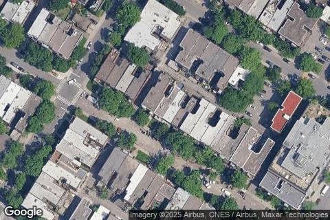 669-671 AV BLOOMFIELD