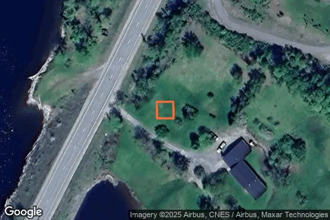 Property boundary for 03916975