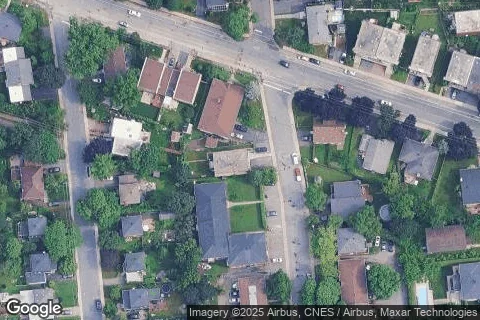 325-329 45E AVENUE