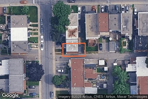 486-490 17E AVENUE