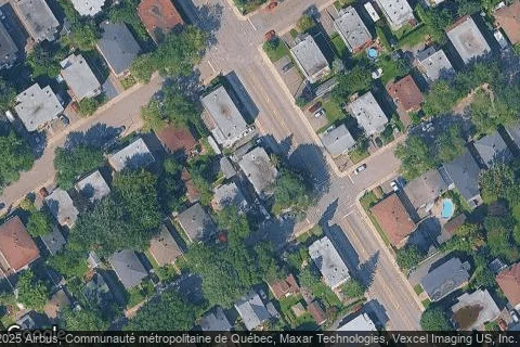 395 RUE DES CHENES EST