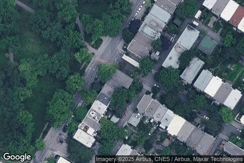 1044-1058 AV LAURIER E