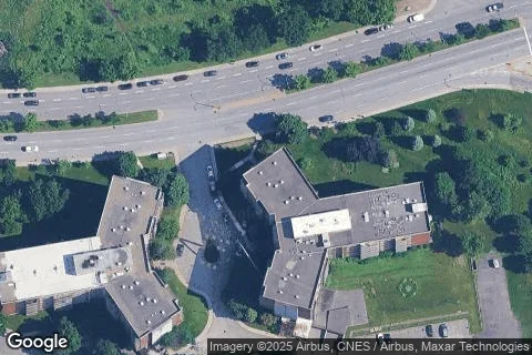 10400 BOUL DE L'ACADIE #605