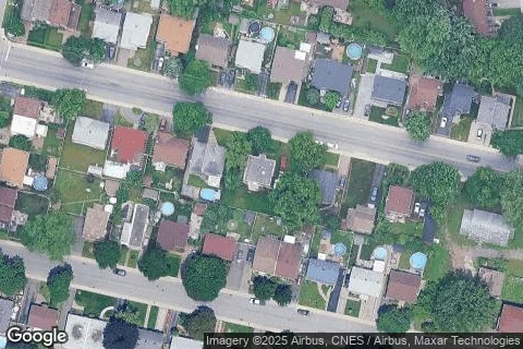 1040 32E AVENUE